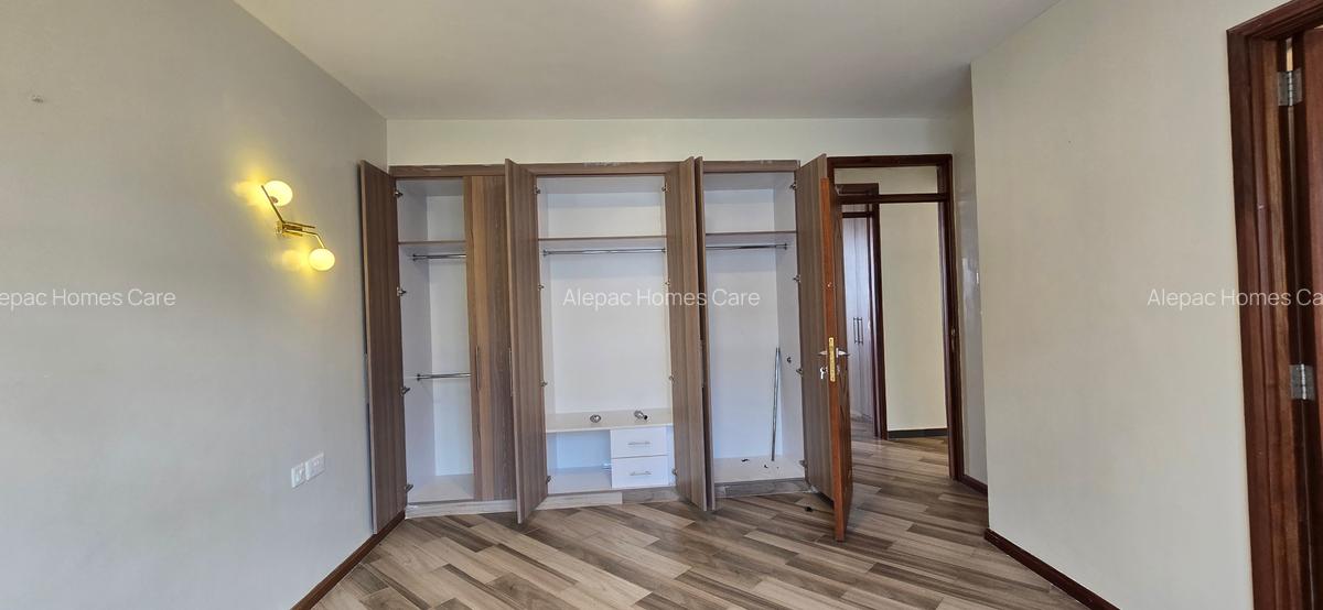 5 Bed Townhouse with En Suite at Eastern Bypass - 10