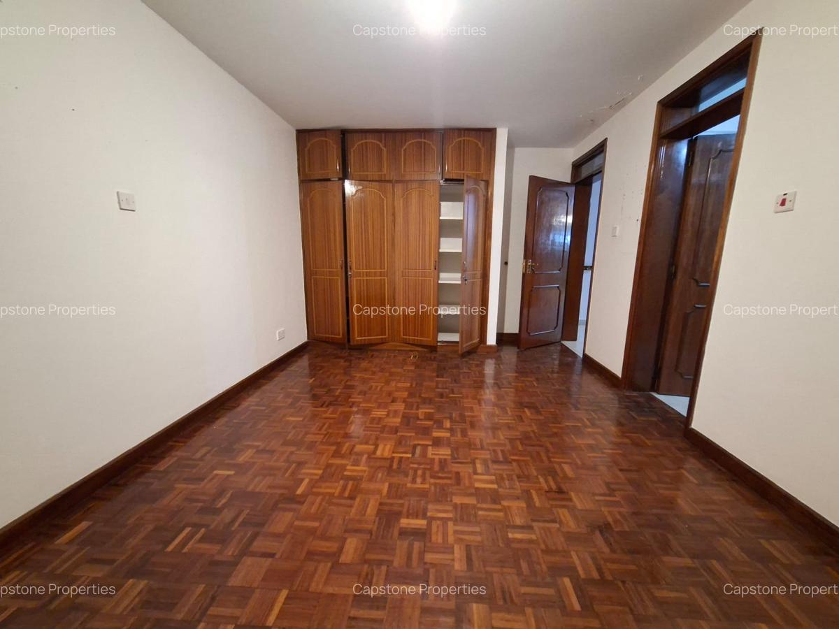 3 Bed Apartment with En Suite in Westlands Area - 17