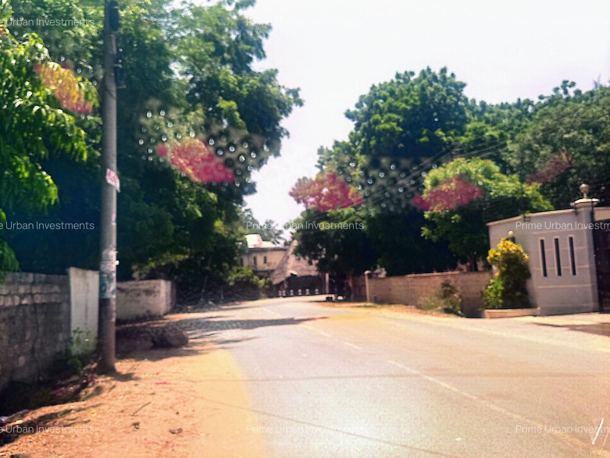 4,047 m² Land at Mtwapa Beach Road - 2