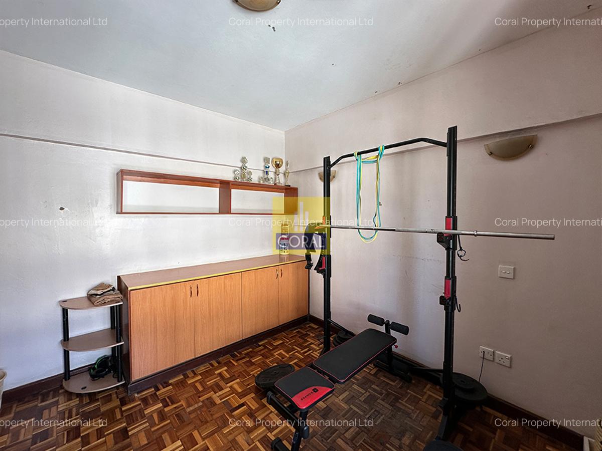 4 Bed Apartment in Rhapta Road - 10