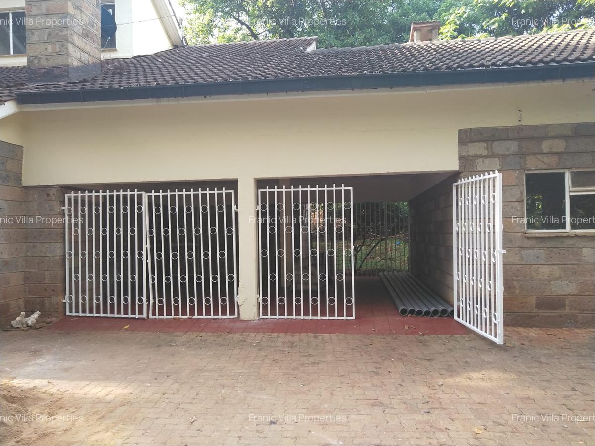 4 Bed House with En Suite at Redhill Road - 17