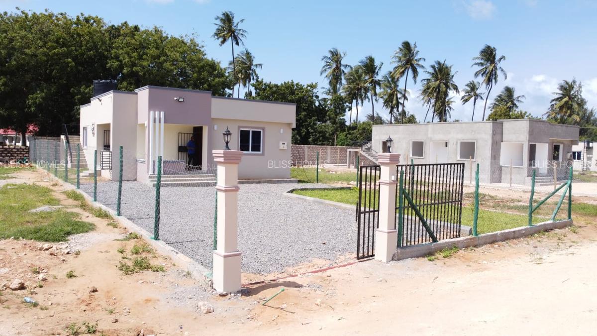 3 Bed Townhouse with En Suite at Tezo - 2