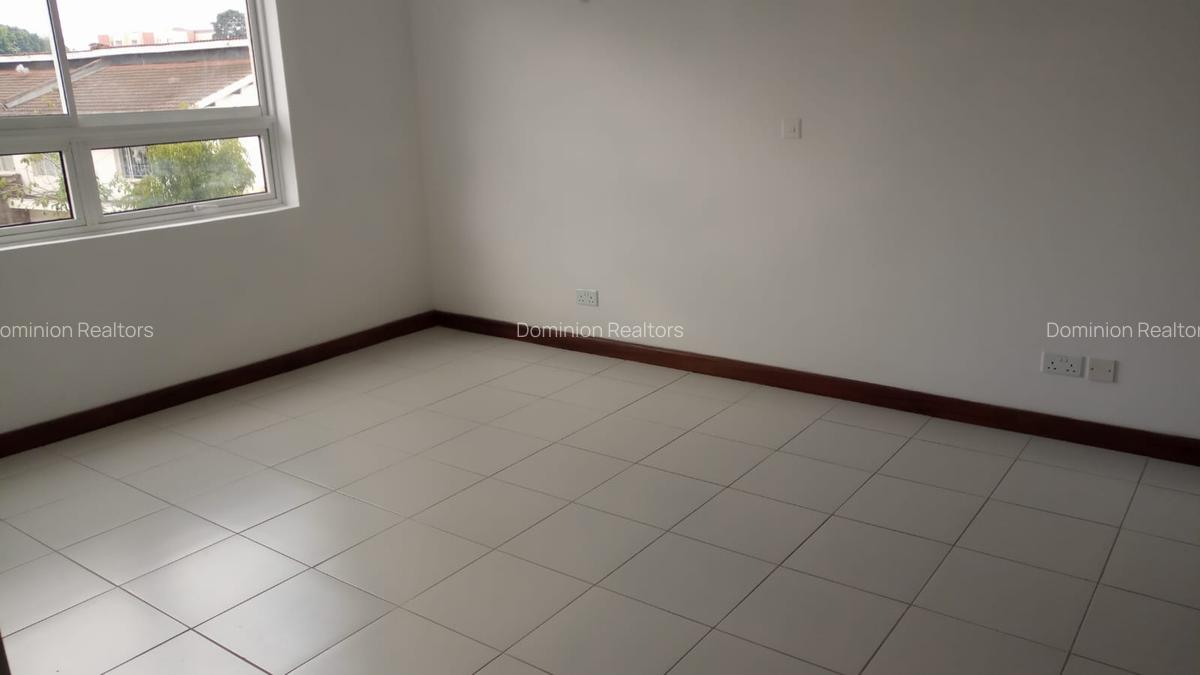 2 Bed Apartment with En Suite at Bohra - 17