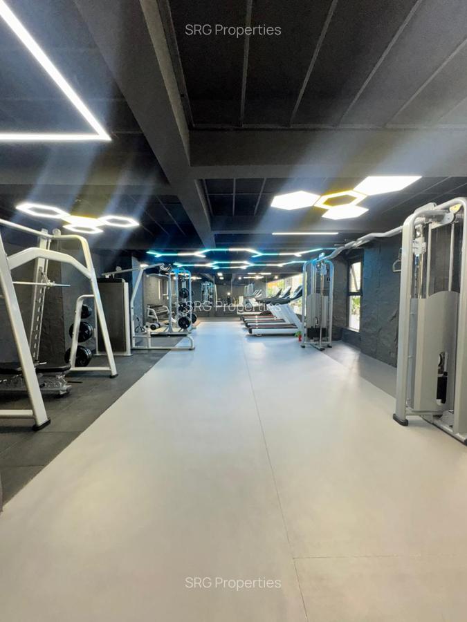 2 Bed Apartment with En Suite in Lavington - 2