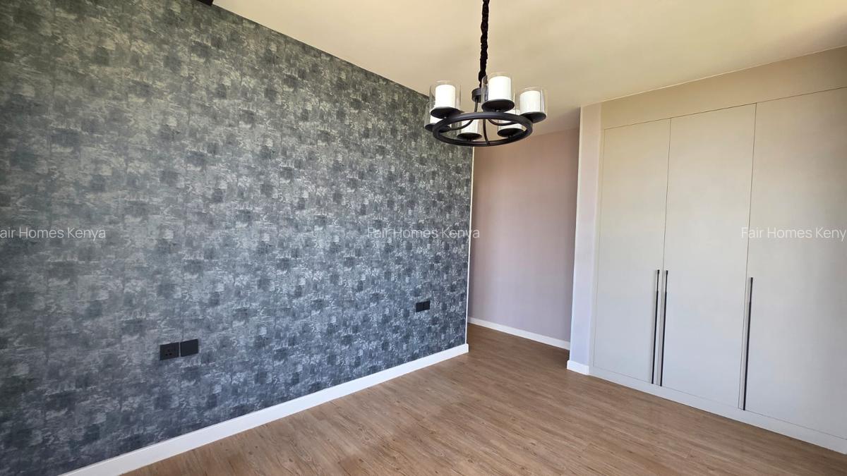 3 Bed Apartment with En Suite at Brookside Drive - 10