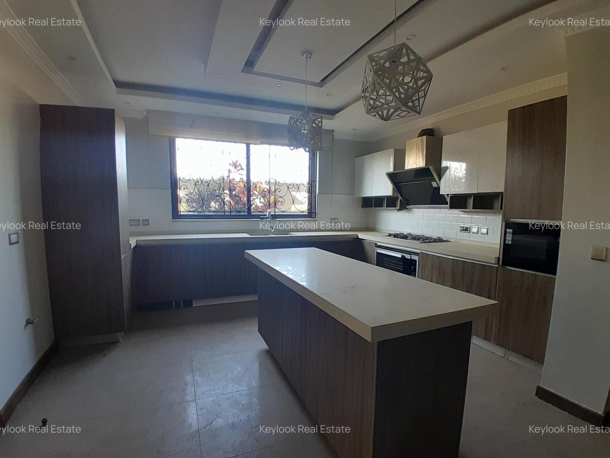 5 Bed Townhouse with En Suite at Maziwa Road - 15