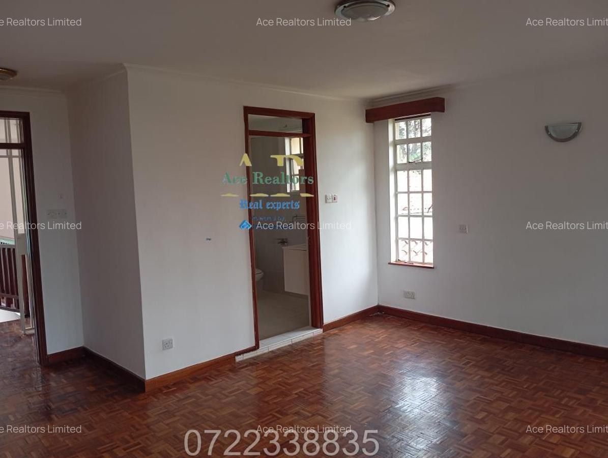 4 Bed Villa with En Suite at Nyari West Nairobi - 10
