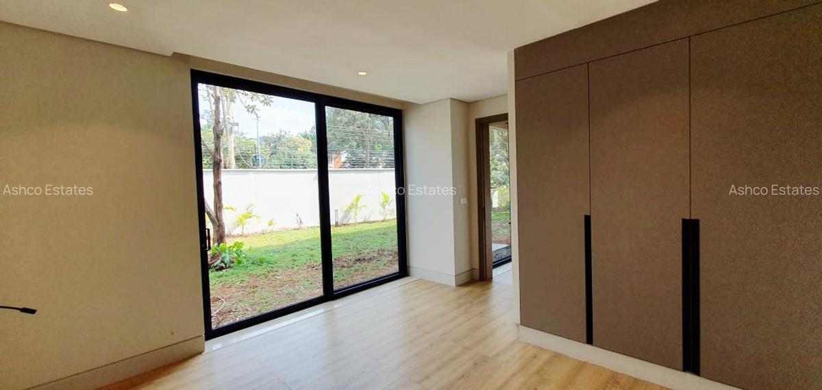 5 Bed Villa with En Suite in Westlands Area - 5