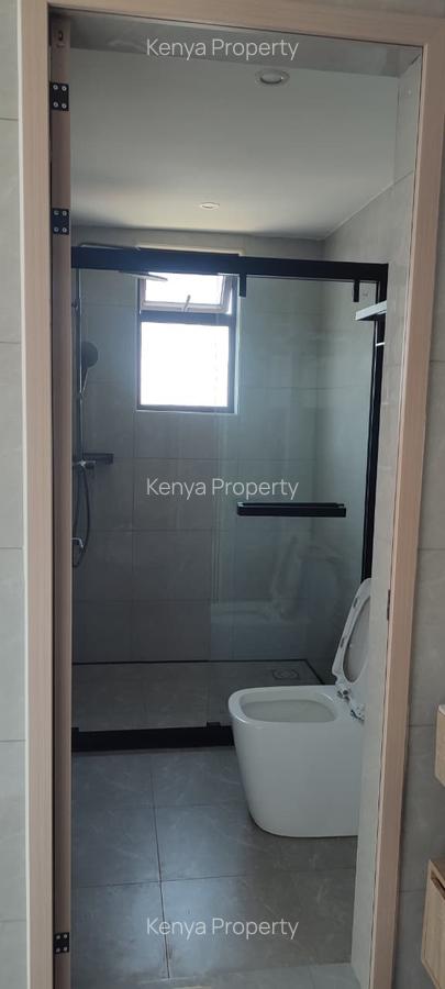 3 Bed Apartment with En Suite at Riverside Drive - 12