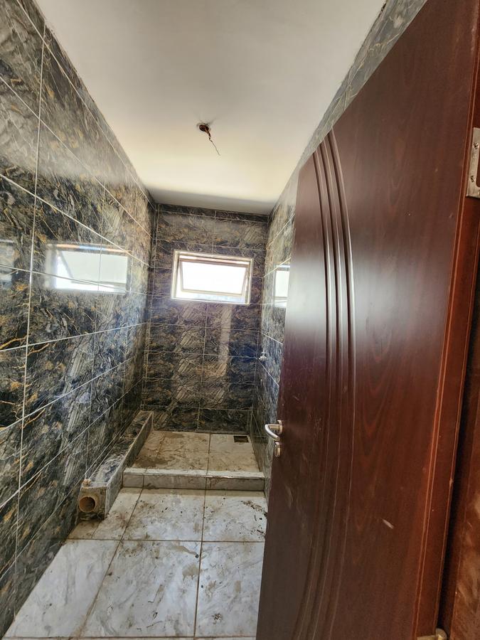 5 Bed Townhouse with En Suite in Lavington - 11