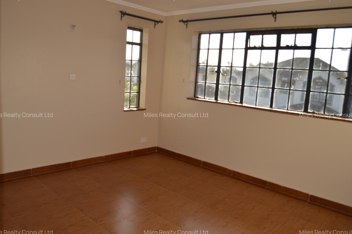 3 Bed Villa with En Suite at Edenville Estate Phase One - 7