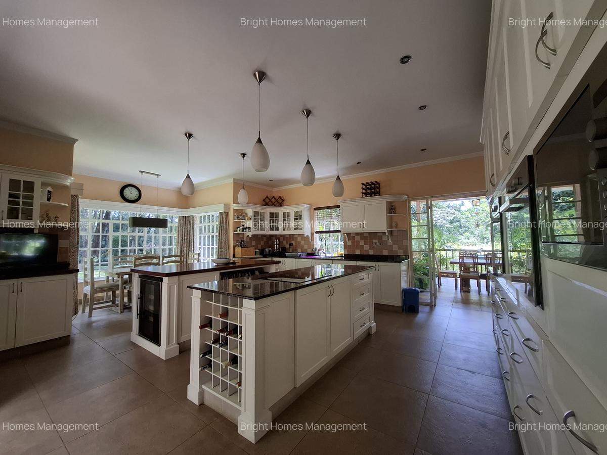 4 Bed Villa with Staff Quarters in Kitisuru - 10