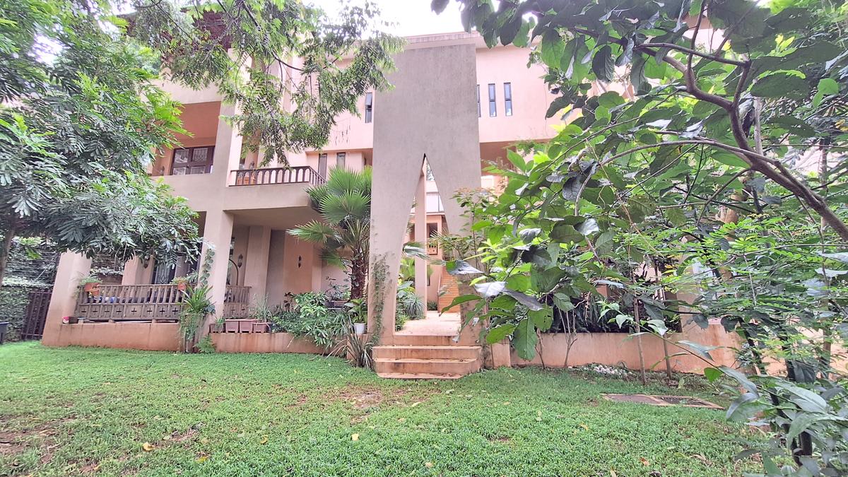 3 Bed Apartment with En Suite in Spring Valley - 11