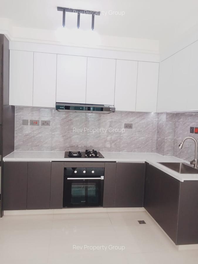 1 Bed Apartment with En Suite in Westlands Area - 4