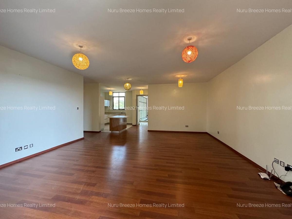 3 Bed Apartment with En Suite in Parklands - 2