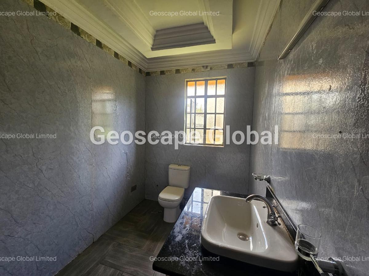 3 Bed House with En Suite in Runda - 8