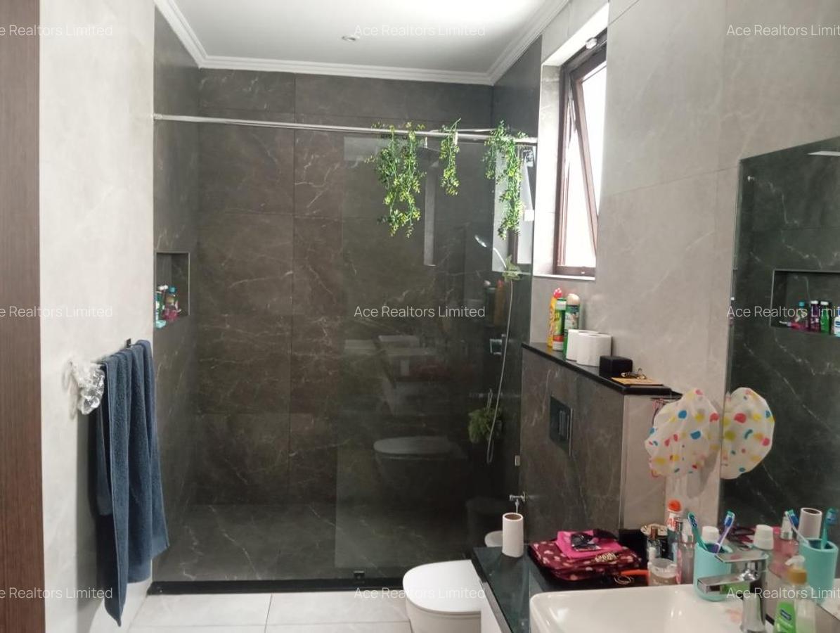 4 Bed Townhouse with En Suite at Peponi Road - 8