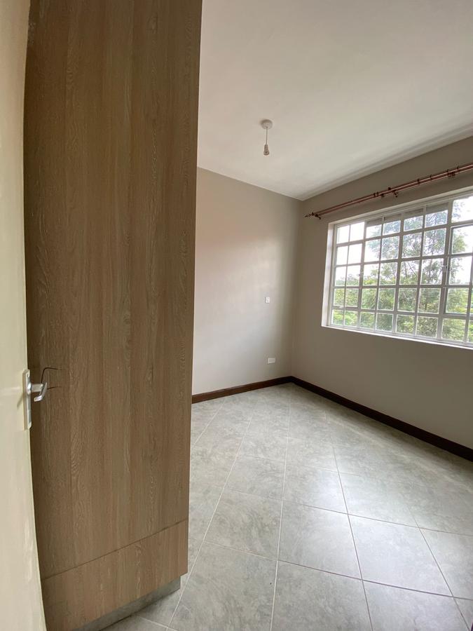 3 Bed Apartment with En Suite at Mayor Road - 11