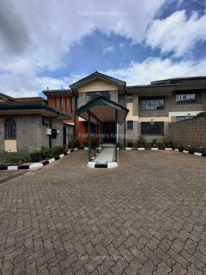 4 Bed Townhouse with En Suite at James Gichuru - 1