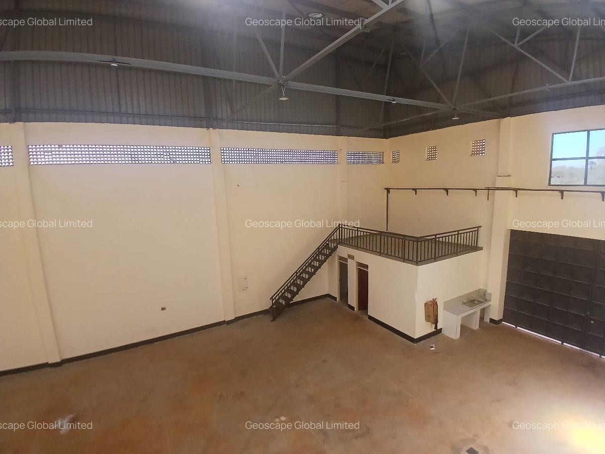 10,366 ft² Warehouse with Parking in Ruiru - 2