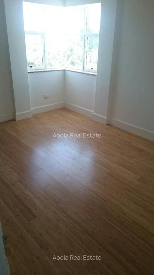 1 Bed Apartment with En Suite in Westlands Area - 13