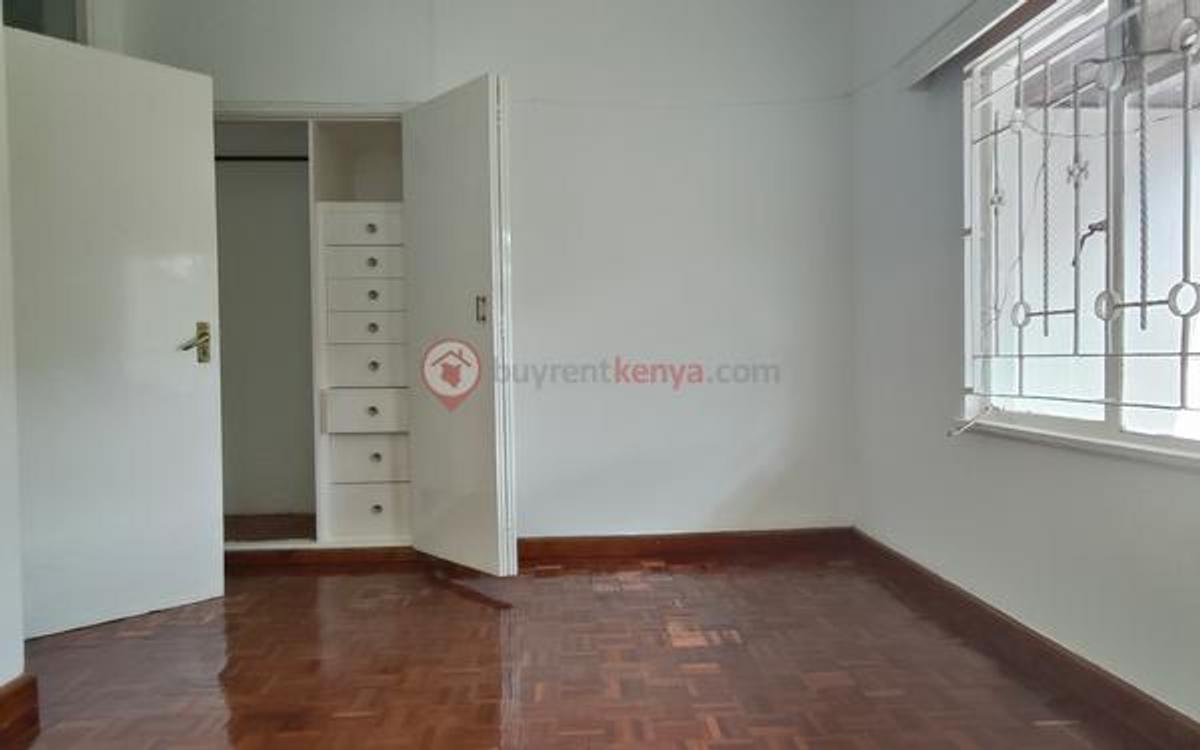 5 Bed House with En Suite at Karen - 3