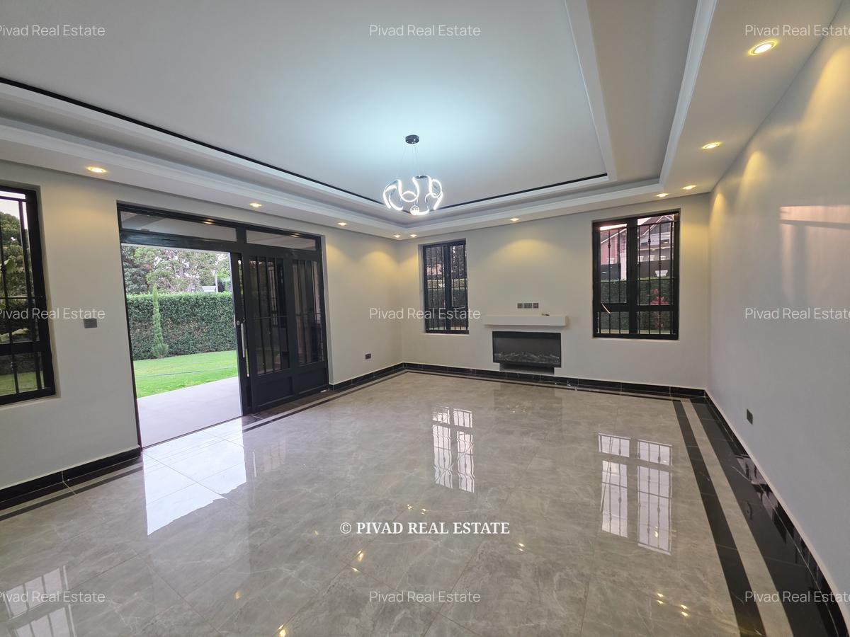 5 Bed House with Garden in Runda - 4