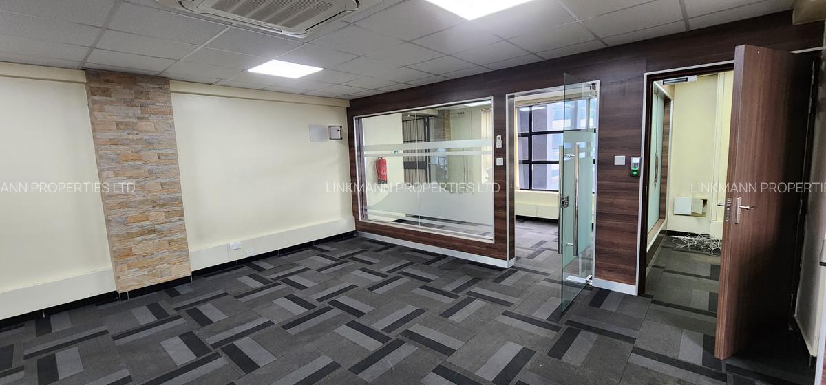 1,400 ft² Office with Service Charge Included in Westlands Area - 2