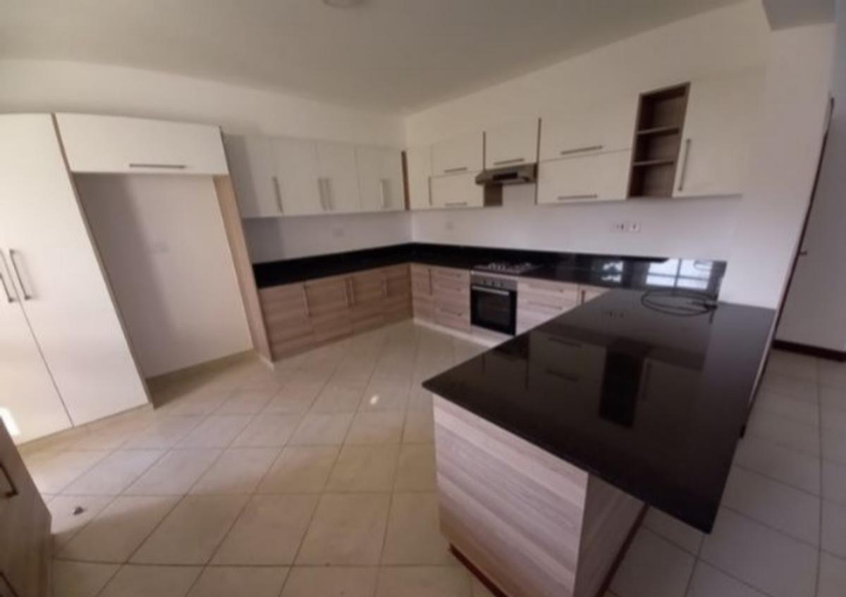 Serviced 2 Bed Apartment with En Suite in Westlands Area - 3