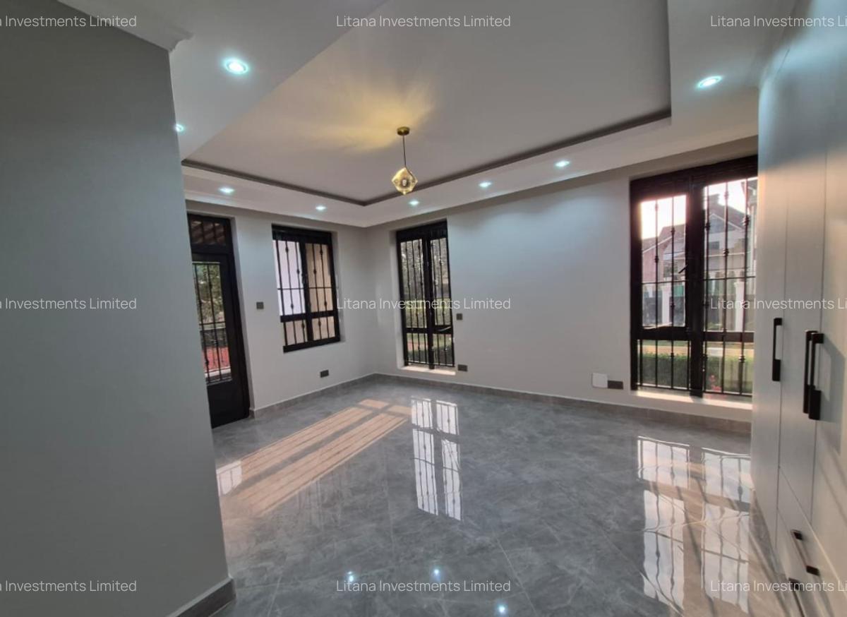 5 Bed House with En Suite at Runda Paradise - 8