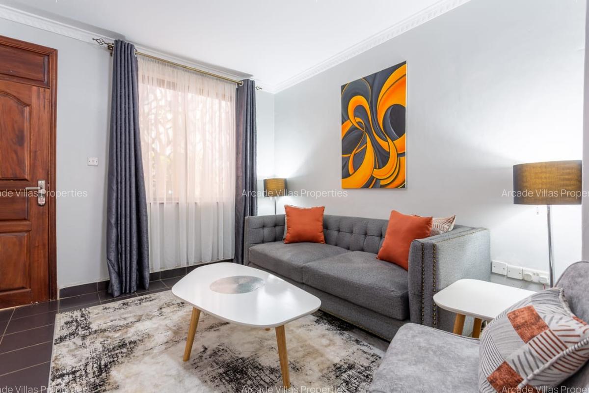 Serviced 1 Bed Apartment with En Suite in Riverside - 3