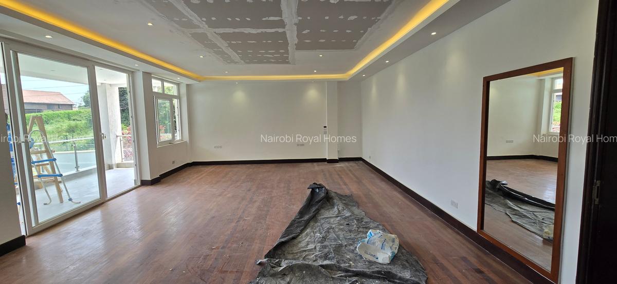 5 Bed House with En Suite at Runda Road - 10