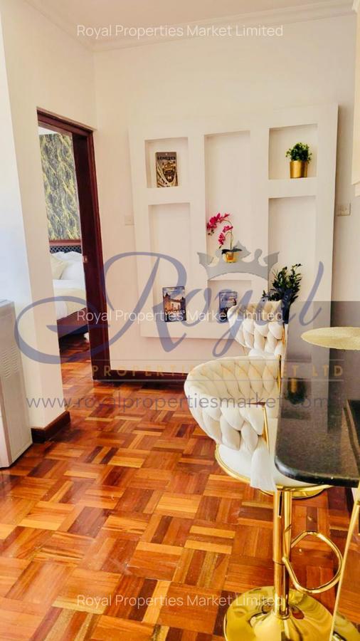 Serviced 1 Bed Apartment with En Suite at Westlands Rd - 12