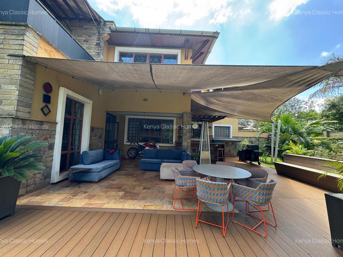 5 Bed Townhouse with En Suite at Runda - 4