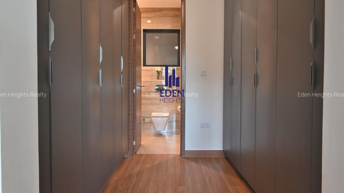 3 Bed Apartment with En Suite in Riverside - 11