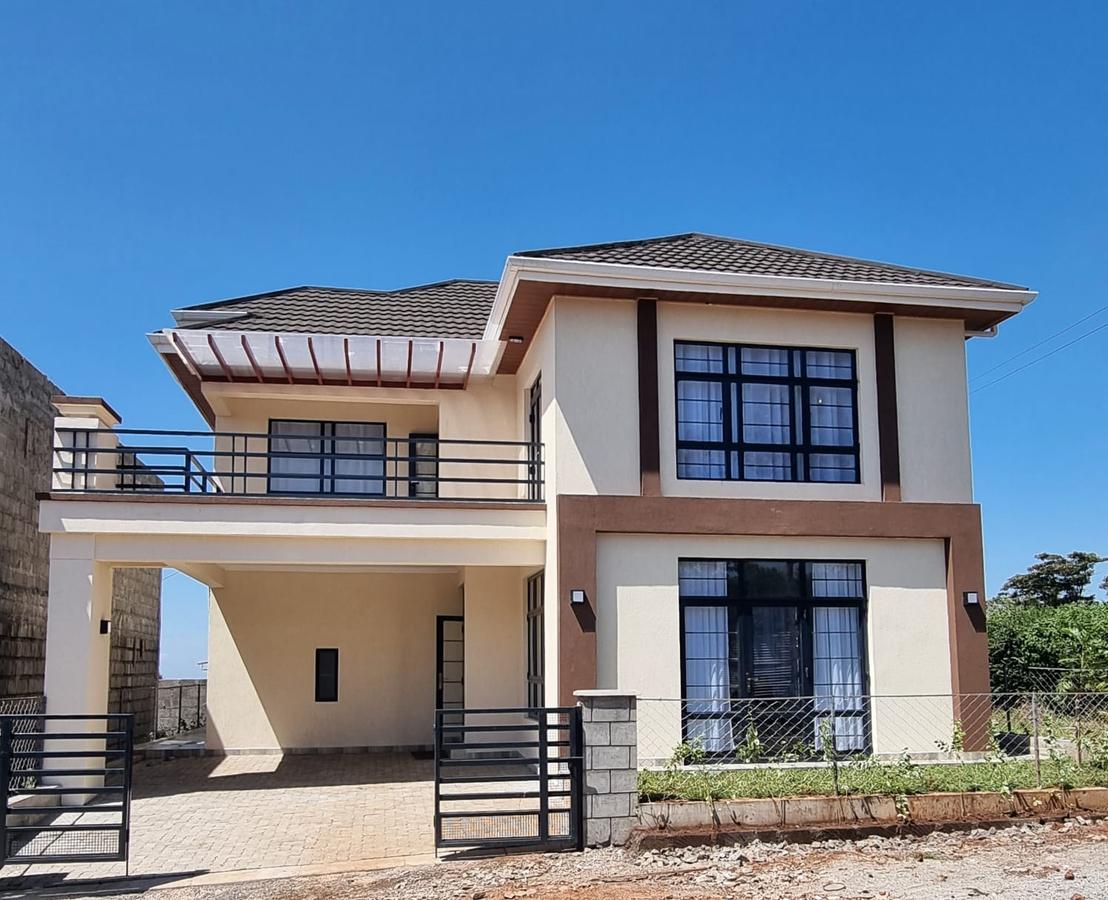 3 bed townhouse with staff quarters in ngong
