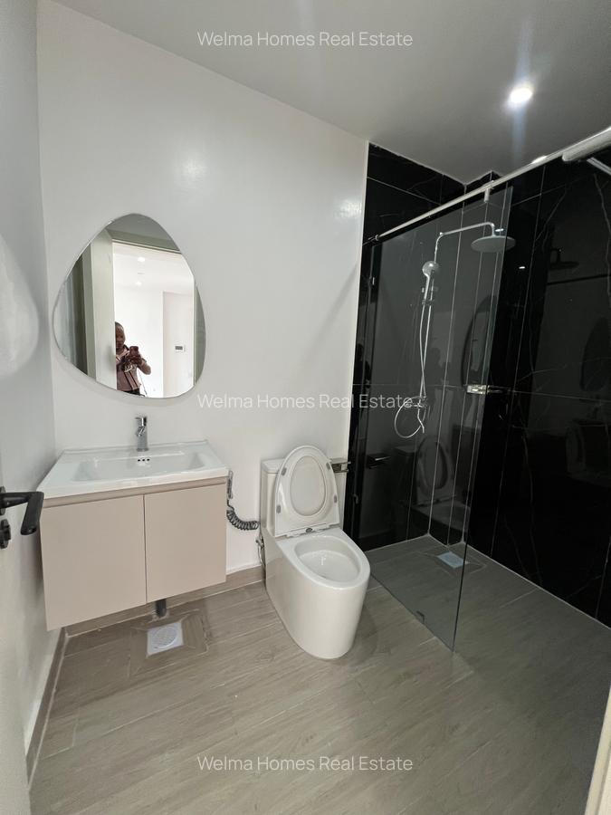 1 Bed Apartment with Swimming Pool in Kilimani - 9