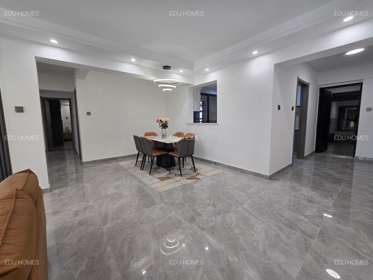 2 Bed Apartment with En Suite at Othaya Road - 14