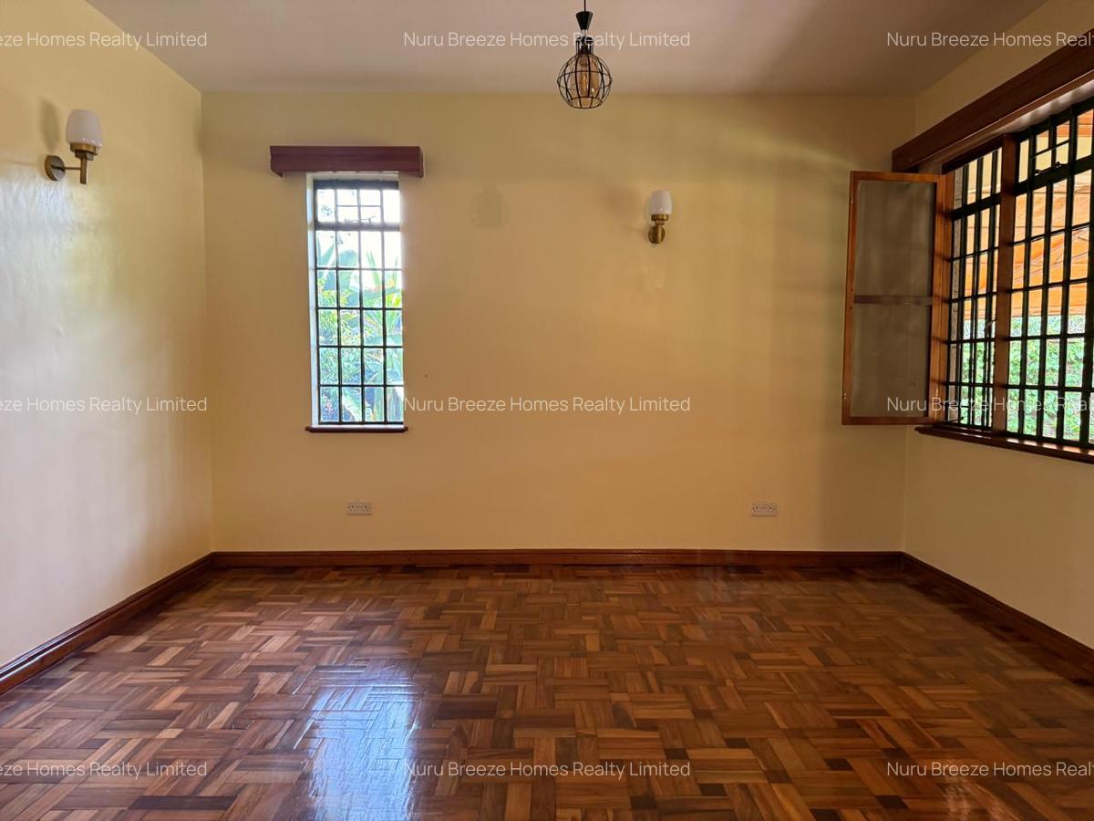 5 Bed House with En Suite in Nyari - 9