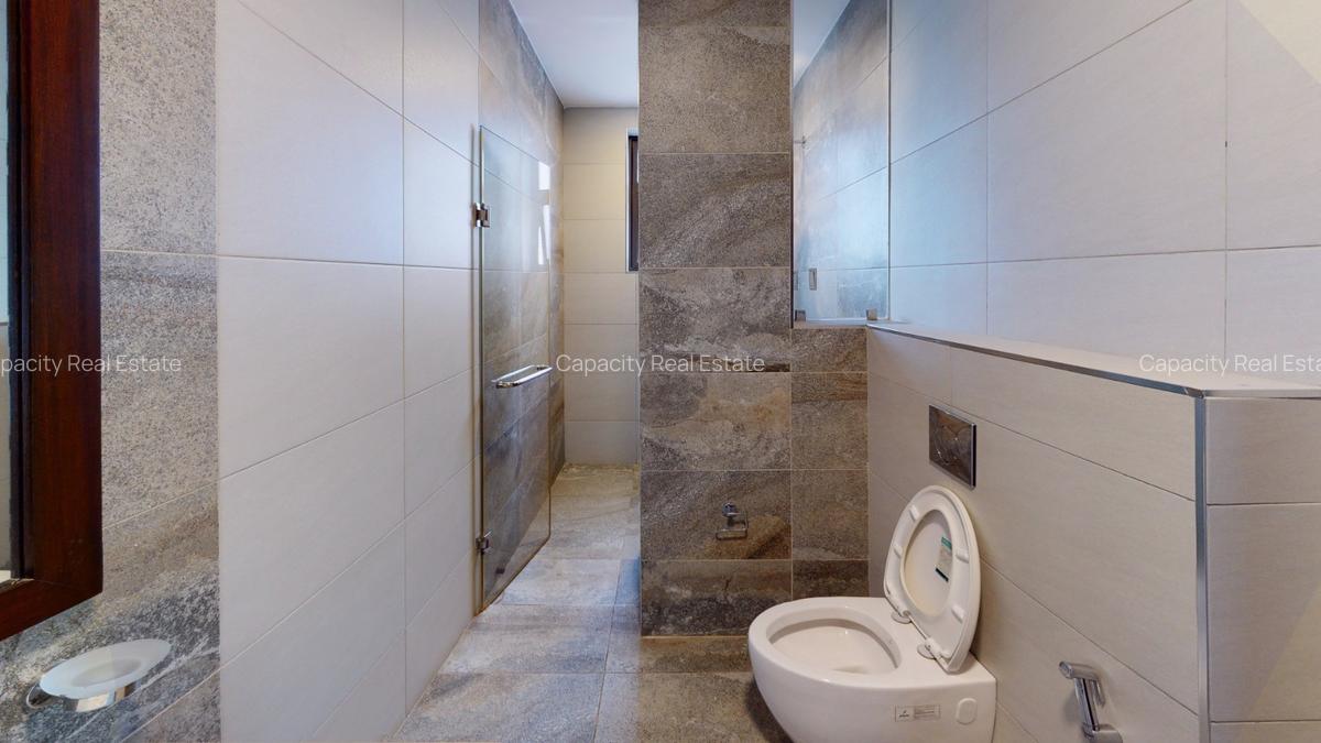 4 Bed Apartment with En Suite in General Mathenge - 6