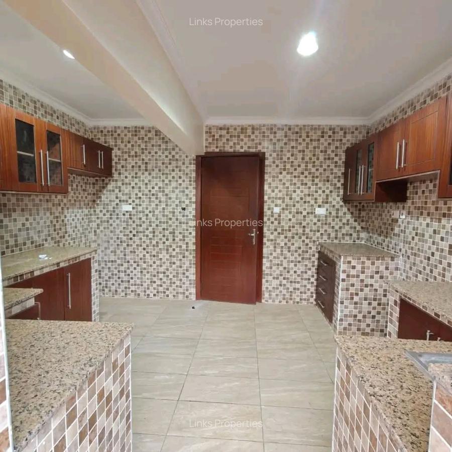 3 Bed House with En Suite at Karen - 6