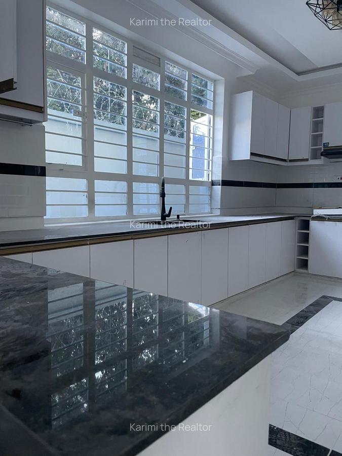 4 Bed Townhouse with En Suite in Ruiru - 9