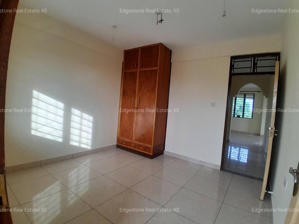2 Bed Apartment with En Suite in Mtwapa - 13