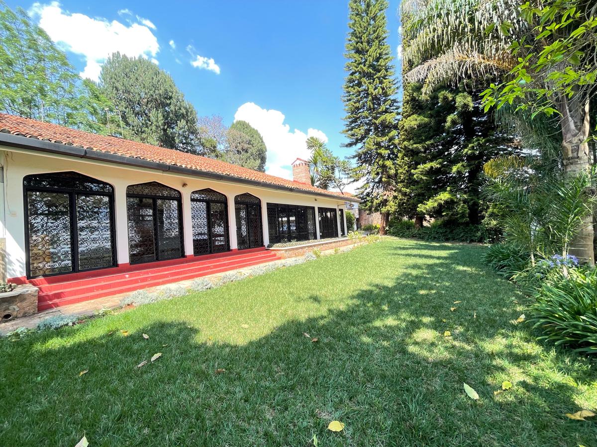 6 Bed House with En Suite in Westlands Area - 2