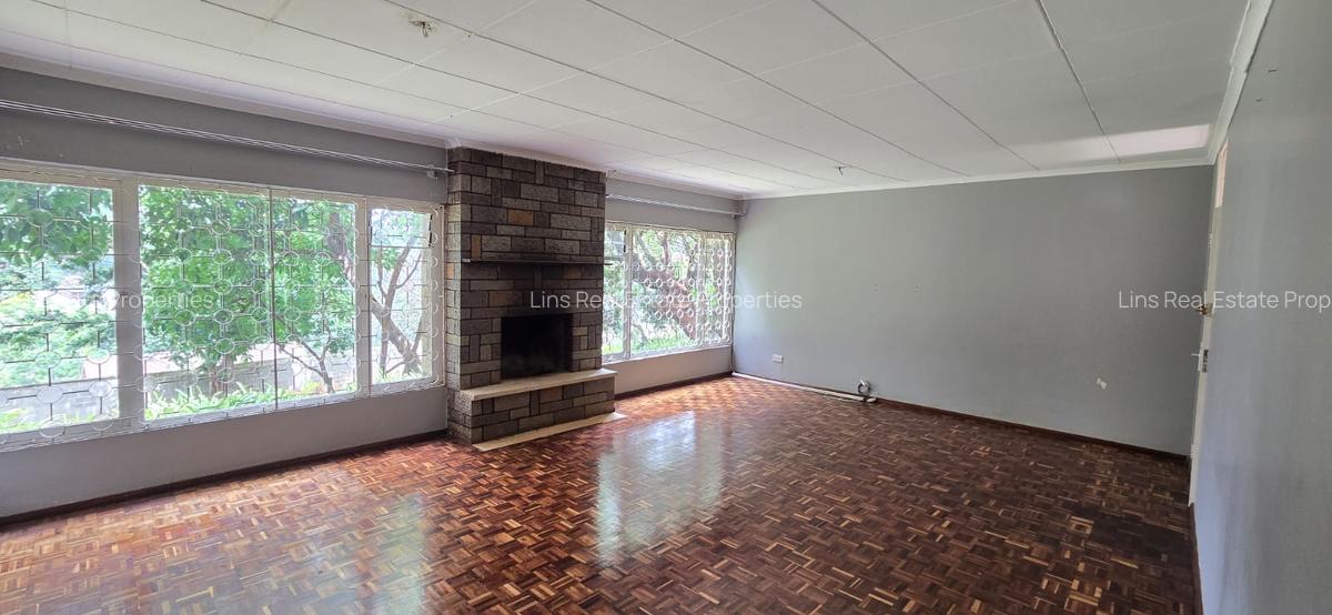 4 Bed House with En Suite in Kyuna - 15