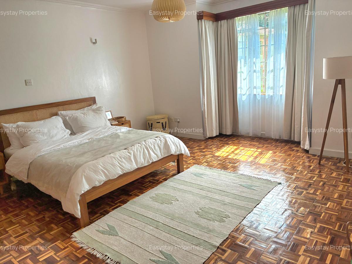 3 Bed Apartment with En Suite in Lavington - 8