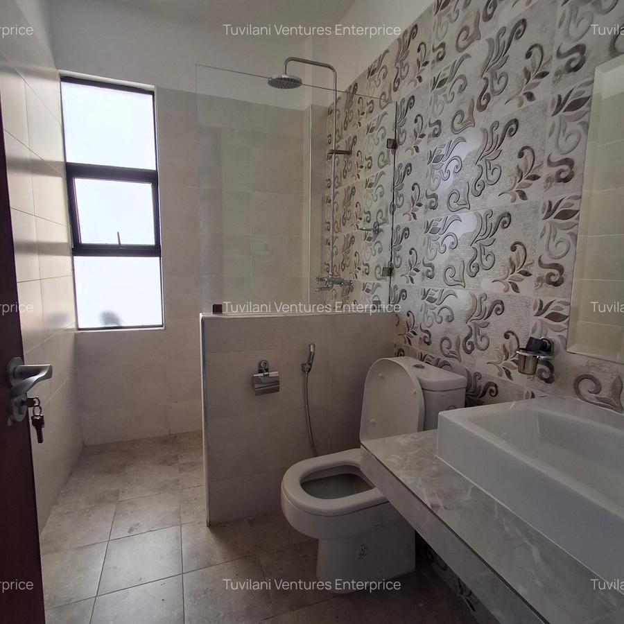 Serviced 3 Bed Apartment with En Suite at Nyali Mombasa - 10