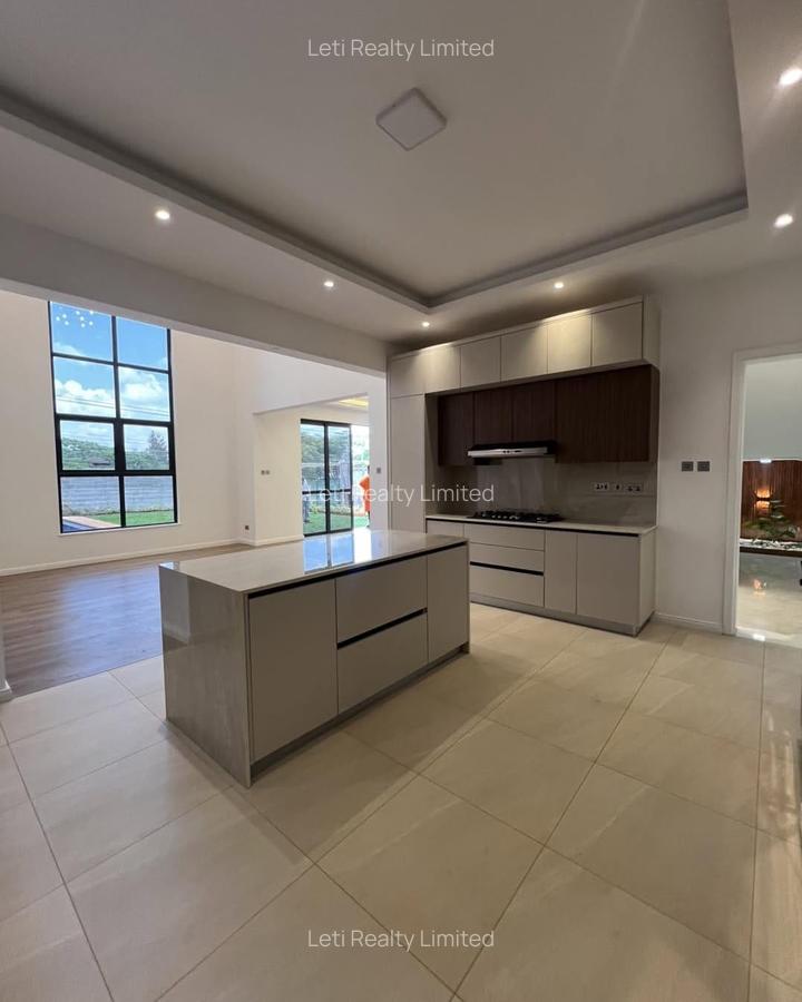 5 Bed Townhouse with En Suite in Lavington - 8