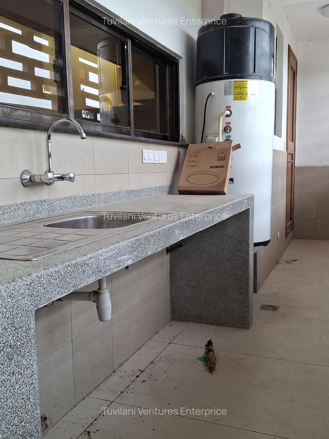 Serviced 3 Bed Apartment with En Suite at Nyali Mombasa - 15