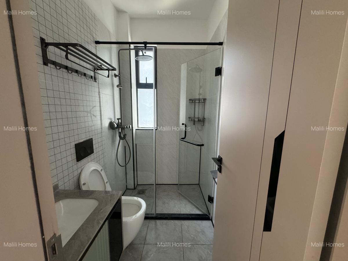 1 Bed Apartment in Kilimani - 4